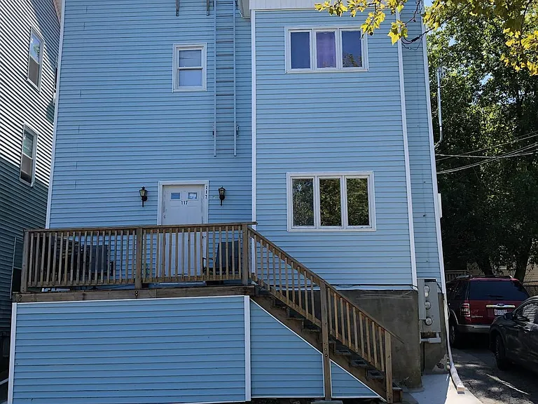 117 Branch St #3 — Photo 4