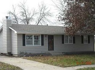 103 W 7th Ave, Indianola, IA 50125
