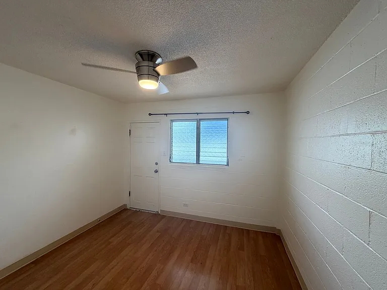 1712 Poki St — Photo 9