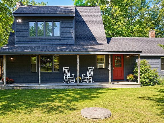 2nd image of 104 Deer Meadow Road