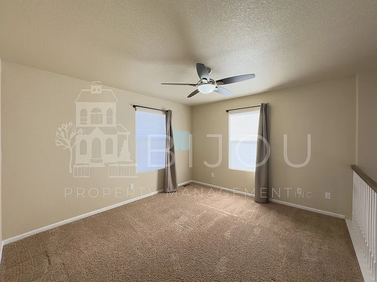 9647 Carnival Ln — Photo 13
