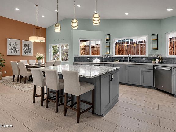 3rd image of 1901 Canyon Ridge Dr