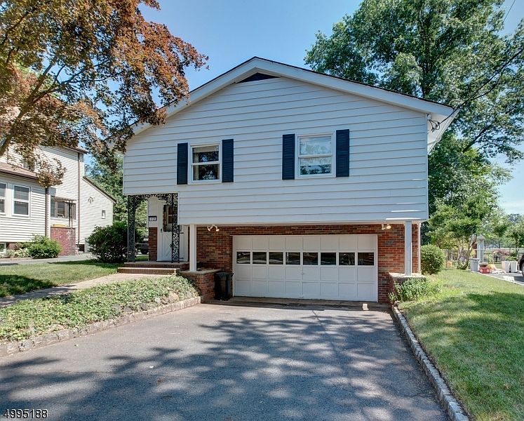 1st image of 12 Hooper Ave