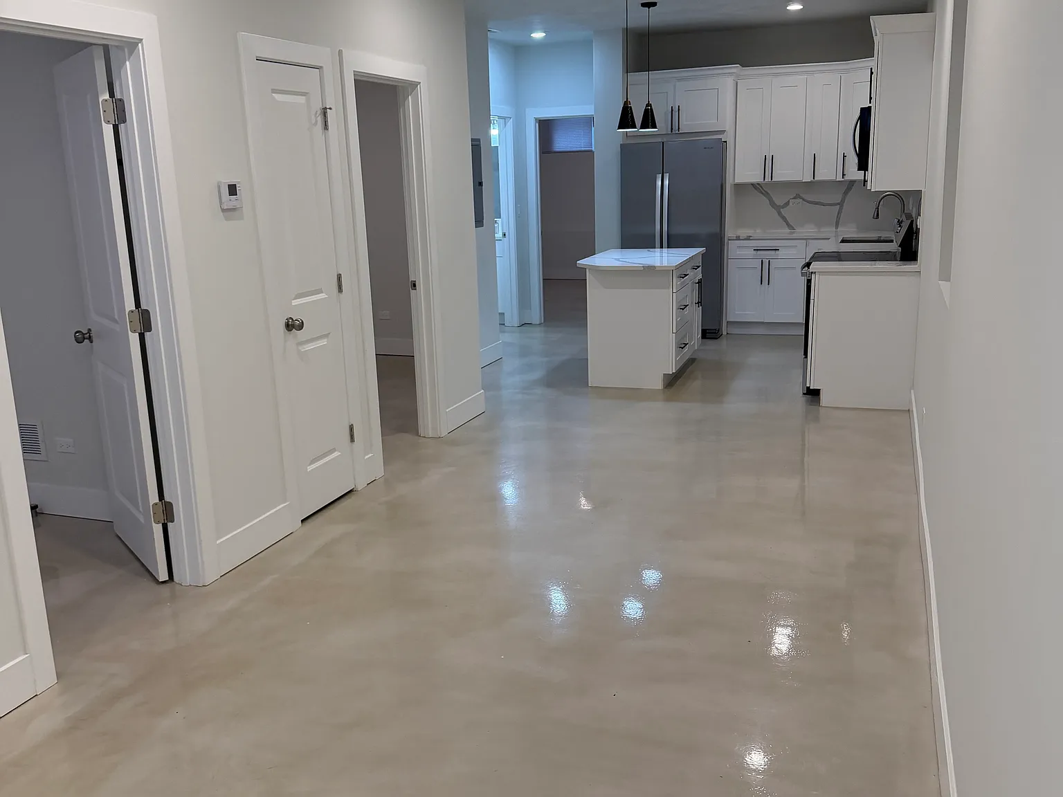 3617 W Shakespeare Ave — Photo 3