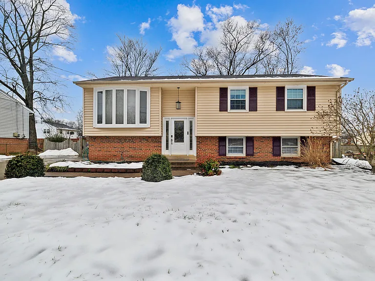 14625 Batavia Dr — Photo 21
