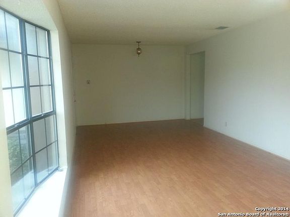 4th image of 5302 Walnut Vista Dr