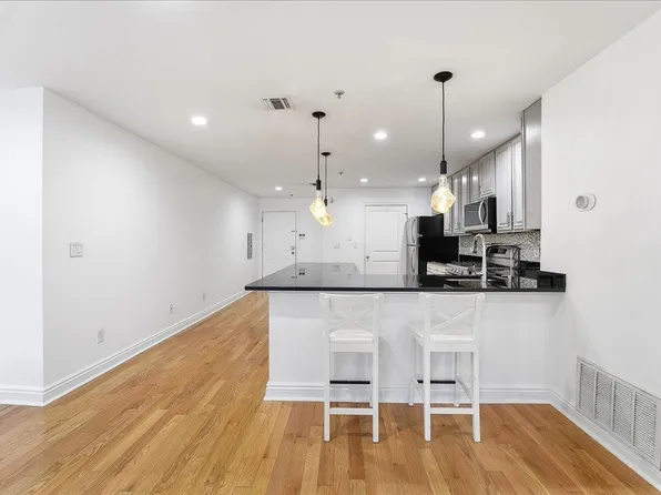 544 28th Street image 5 of 19