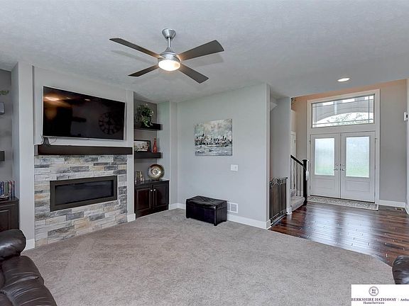 5th image of 8117 S 193rd St