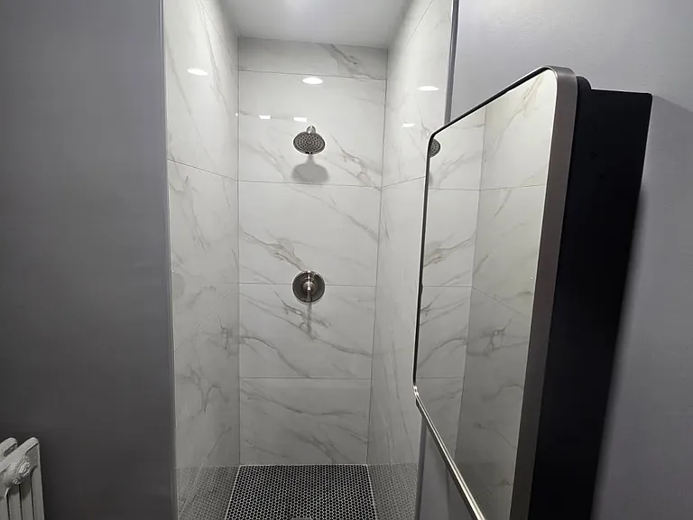 431 N Evergreen St #DOWNSTAIRS — Photo 23