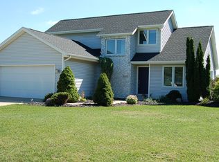 1227 Deer Run, Grass Lake, MI 49240