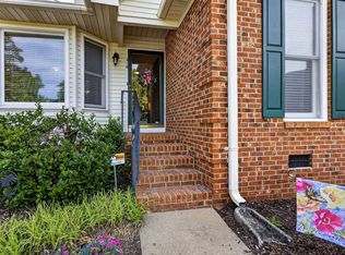 316 Angie Dr, Taylors, SC 29687