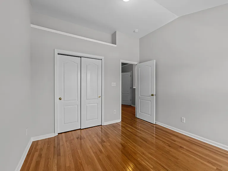 6809 Middleboro Dr — Photo 20