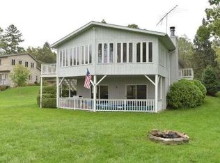 9626 271st Ave, Trevor, WI 53179