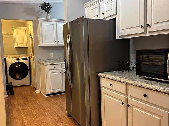 4th image of 323 Jack Francis Rd