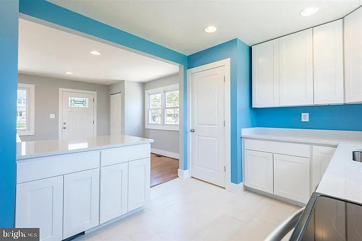 105 Meadow Rd — Photo 15