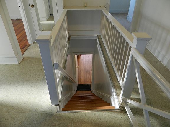 2nd image of 15 Orange Heights Ave Floor 1
