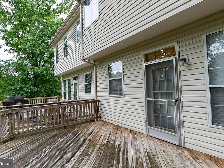 2403 Baikal Loop — Photo 41