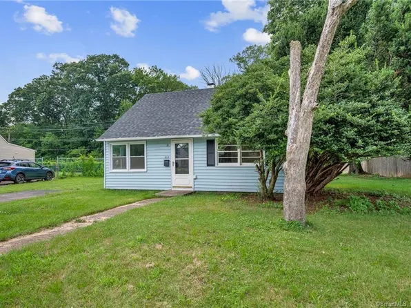 212 Glen Hills Road, Meriden, CT 06451