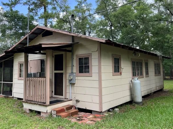 1439 SW 80th Ave, Bell, FL 32619