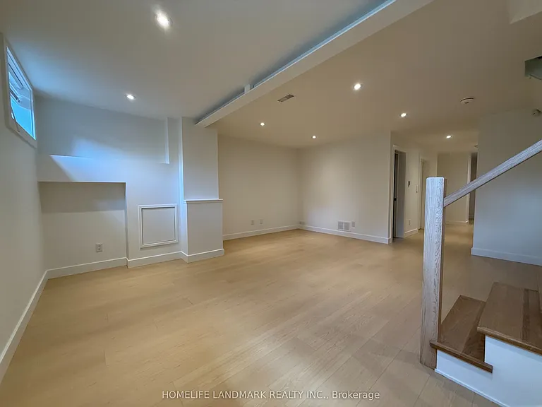 80 Rockwell Ave #1 — Photo 18