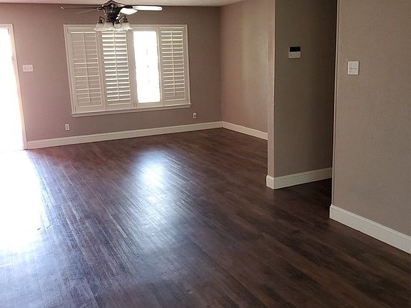 2nd image of 4405 Pleasant Dr