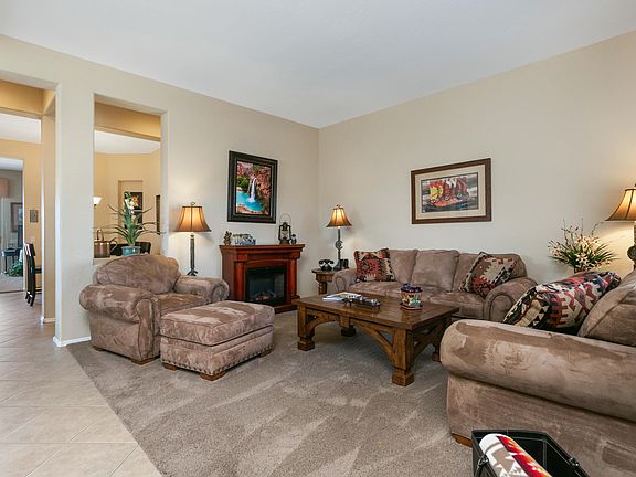 3rd image of 3303 W Summit Walk Dr
