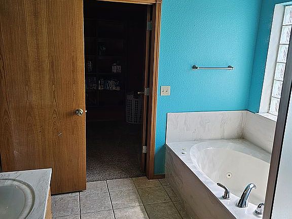 Master bath