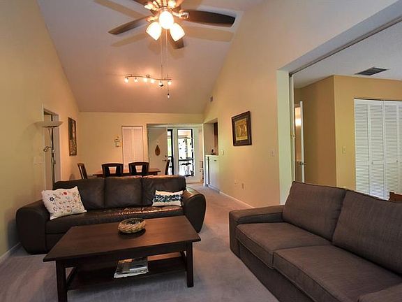 4th image of 1626 Brookhouse Dr #234