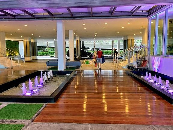 5th image of 400 Sunny Isles Blvd #Ul-13