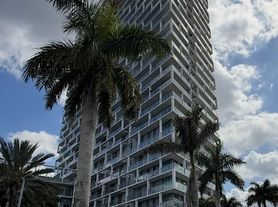 2000 Metropica Way