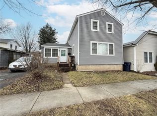 16 White St, Seneca Falls, NY 13148