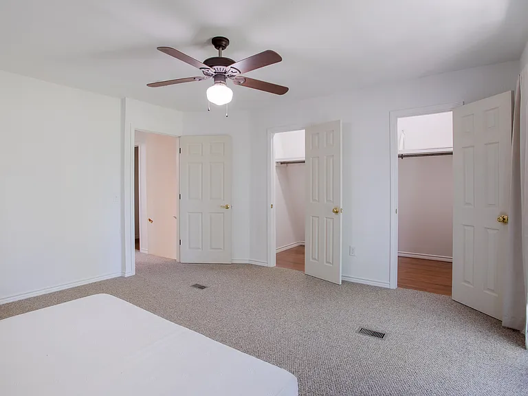 108 Russell Rd — Photo 6