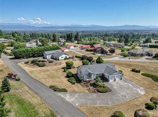 10016 252nd St E, Graham, WA 98338