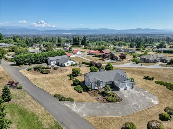10016 252nd Street E, Graham, WA 98338