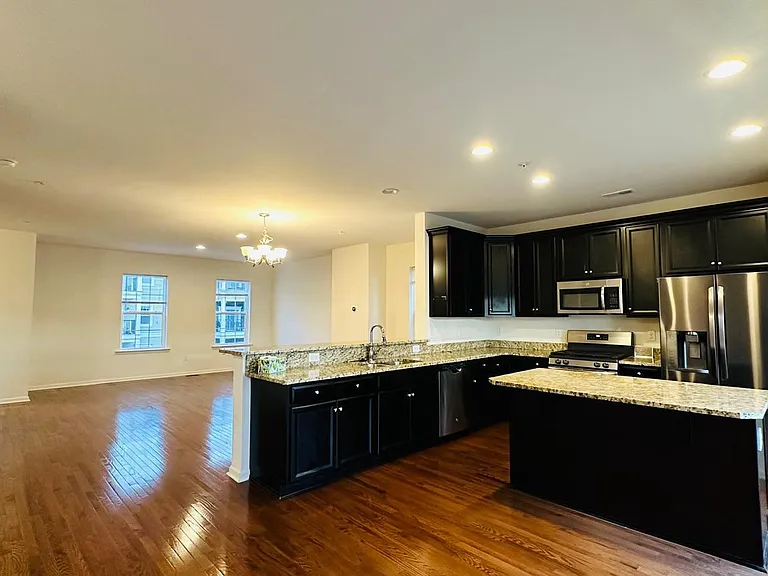 3439 Naamans Dr — Photo 6