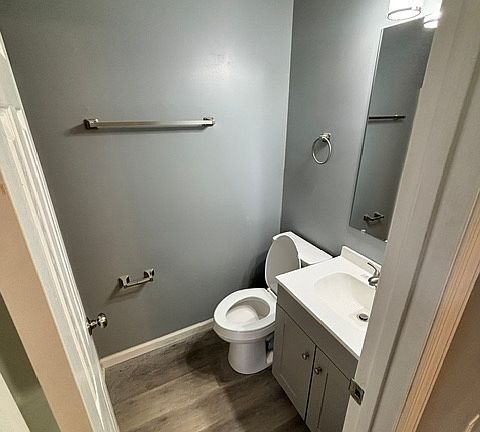 5th image of 3421 Meadow Ct