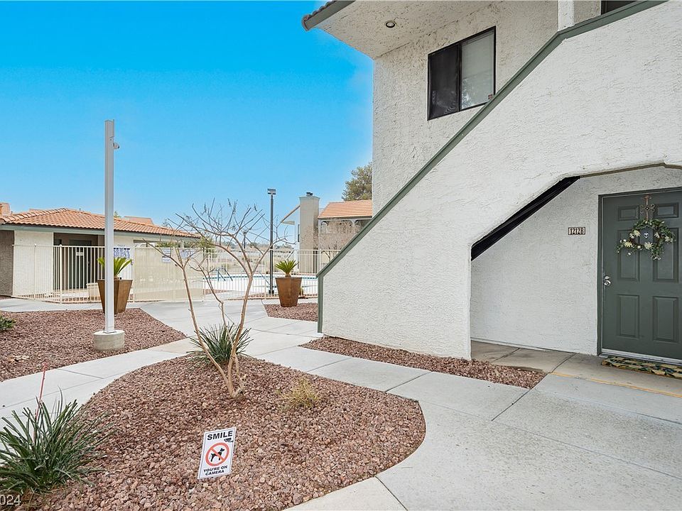 1212 Bass Dr UNIT B, Henderson, NV 89014 | Zillow