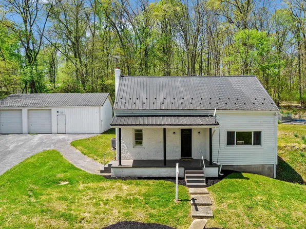 3262 Hill Rd, Elizabethtown, PA 17022