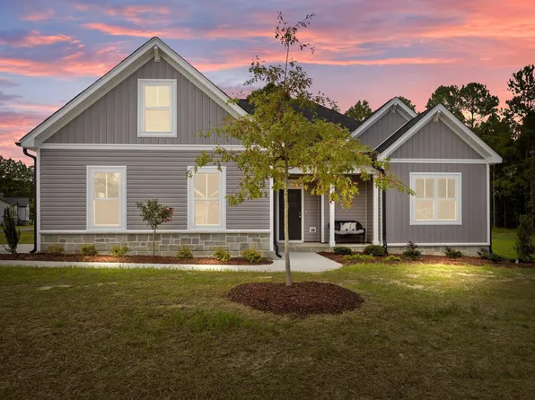 10 Satinwing Ct, Youngsville, NC 27596