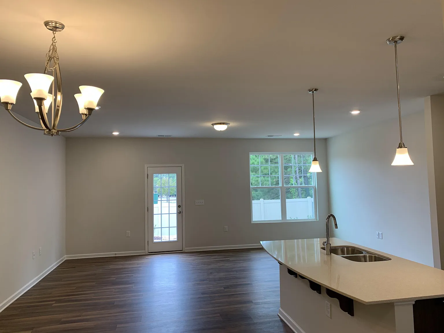 6193 Beale Loop - 1 — Photo 3