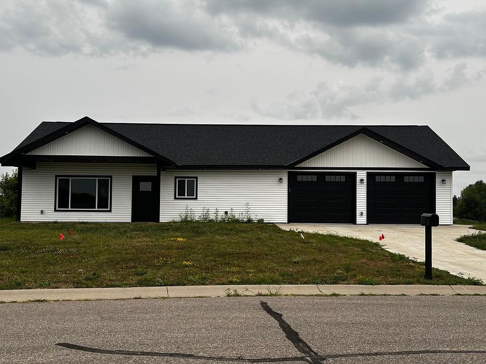 2nd image of 338 Greenview Ln