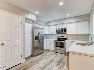 4303 E Cactus Rd APT 405, Phoenix, AZ 85032