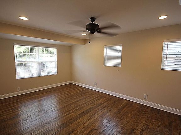 4th image of 2971 Marjorie Ave