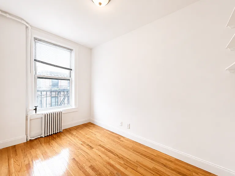 150 Sullivan St #38 — Photo 6