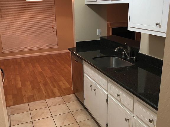 2nd image of 2015 Parrott Dr APT 11