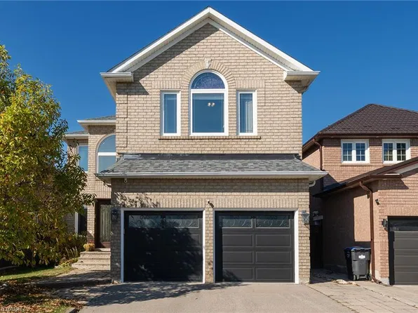 1349 Midgreen Ln, Mississauga, ON L5V 1V5