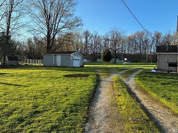 3rd image of 5421 N Riverside Rd