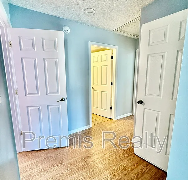747 Brook St — Photo 19