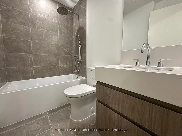 200 Keewatin Ave #103 — Photo 12