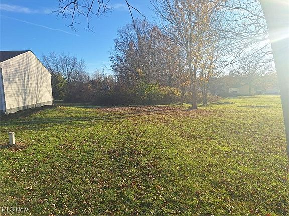 5th image of 4202 Helmick Ave